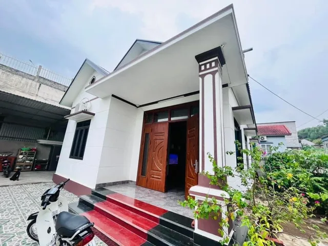NHÀ GẦN TRUNG TÂM PHƯỜNG HOÀNH BỒ