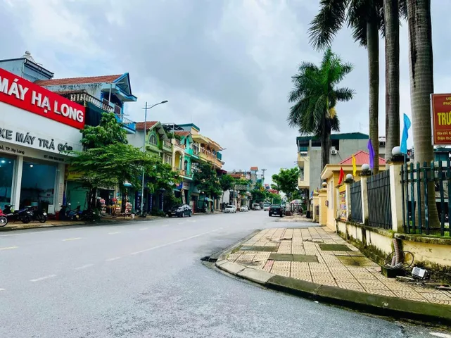 ĐÂT TRUNG TÂM PHƯỜNG HOÀNH BỒ