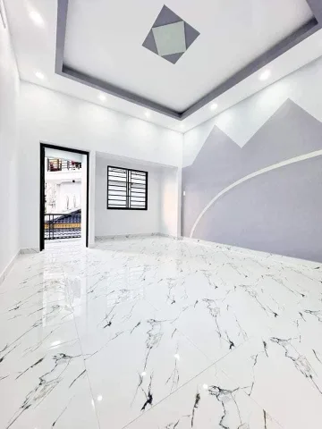 Bán nhà đường Nguyễn Hữu Tiến, Tân phú, 4x14m2, Giá 3tỷ450, 2PN,2WC, ban công. Liên Hệ: 0559371035 gặp Bảo Ngọc