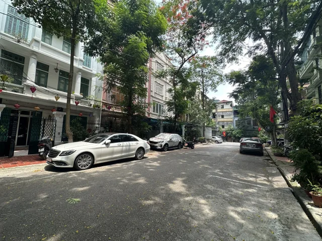 Bán nhà Trương Định 90/120m, 5 tầng, mt 7.5m, giá 25 tỷ Hai Bà Trưng